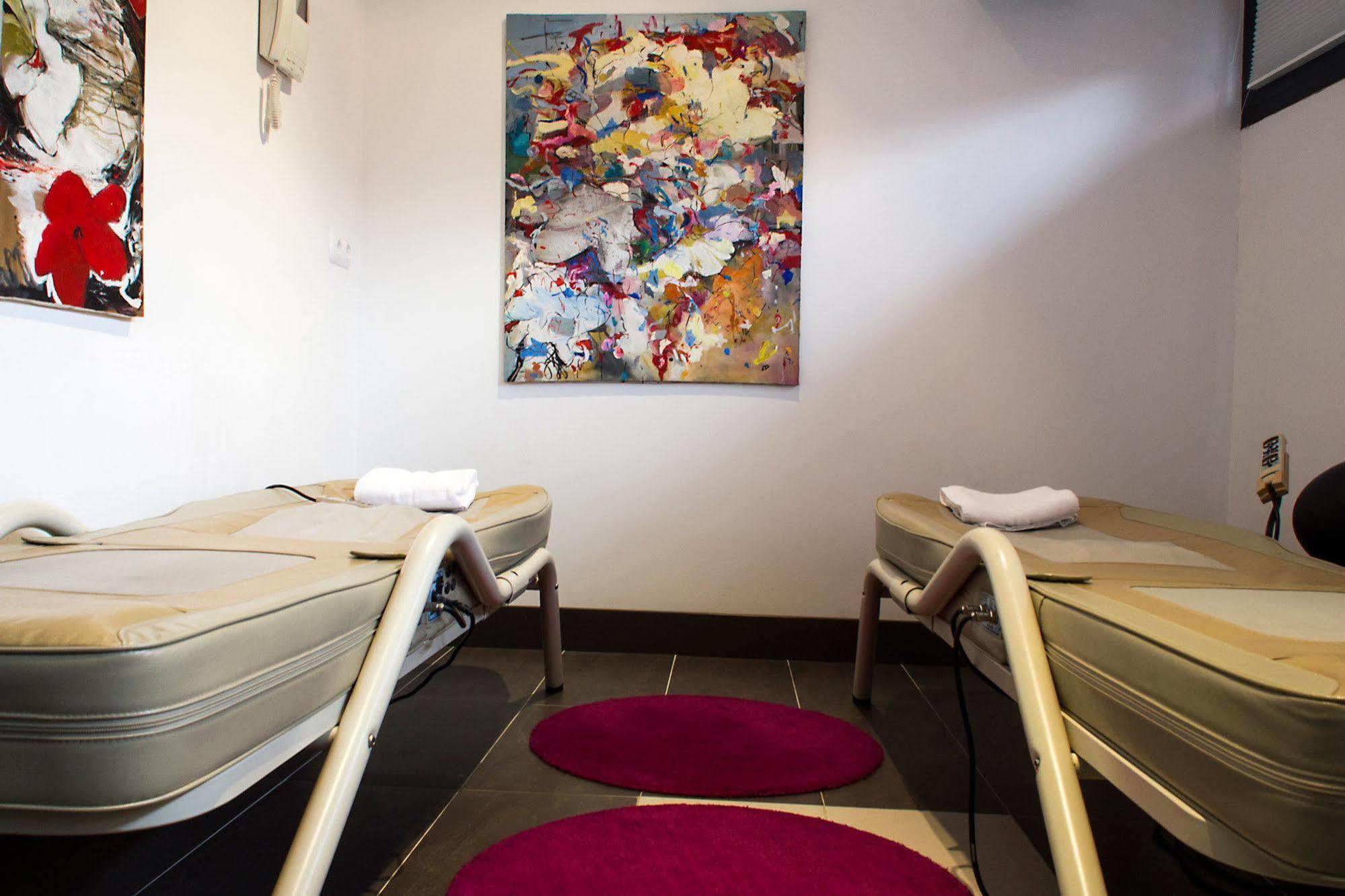 Hotel Teratermal Valdeavellano de Tera Екстериор снимка